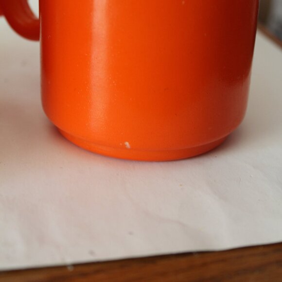 Lot of 6 Vintage Milk Glass Orange Mug 1950's to 1960's - Picture 2 of 3